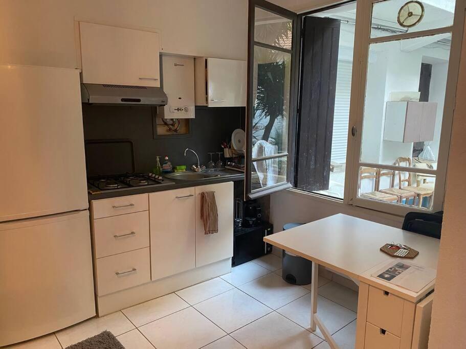 Appt 4 Pers Avec Jardin Ombrage En Centre Ville De Сет Екстериор снимка